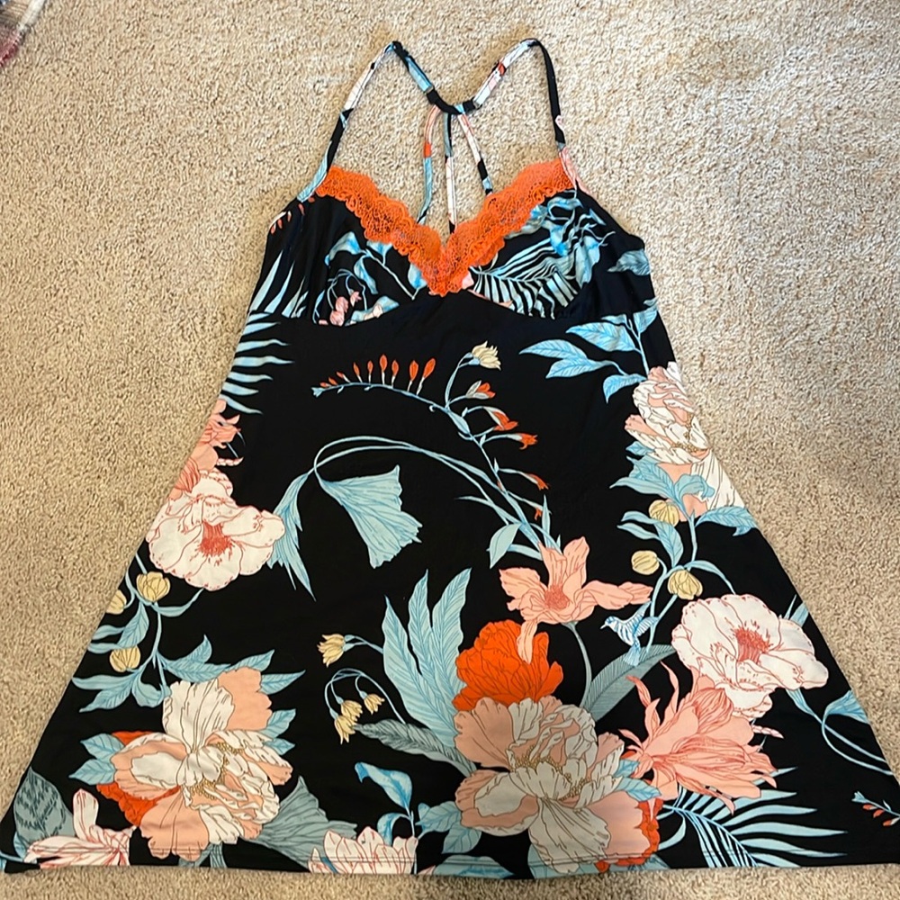 Secret Treasures Night gown